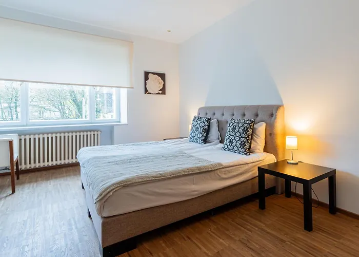 P32 - Boutique Center Apartment