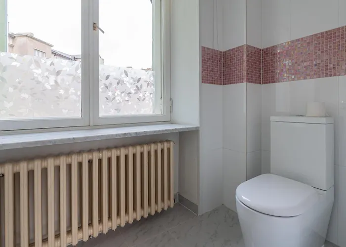 P32 - Boutique Center