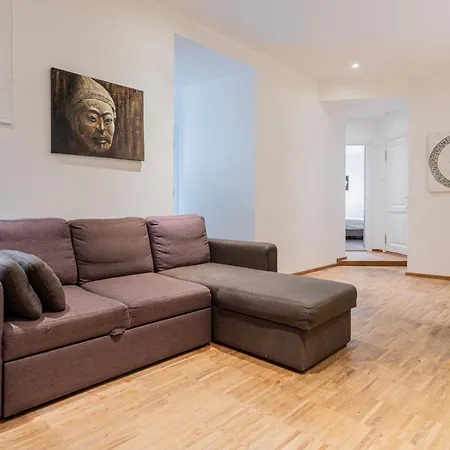 P32 - Boutique Center * Tallinn